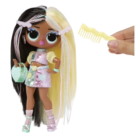 L.O.L. Surprise Tweens Darcy Blush Puppe aus Serie 4 mit 15 Accessoires, Höhe 16,5 cm