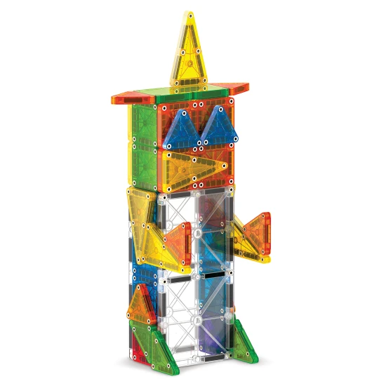 Ein riesiger magnetischer MAGNA-TILES-Bausatz für unterwegs.
