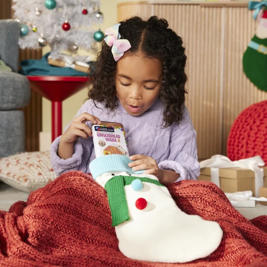 AGNA-TILES microMAGS Gingerbread House Travel Set – magnetisches Bauset mit 24 Teilen für Kinder ab 3 Jahren