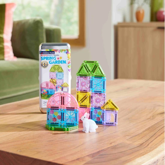 MAGNA-TILES microMAGS Spring Garden 24-teiliges magnetisches Bauset, perfekt für unterwegs
