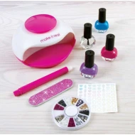 Glitzerndes Nagelstudio Glitzerndes Nagelstudio