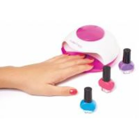Glitzerndes Nagelstudio Glitzerndes Nagelstudio