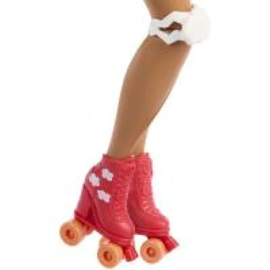 Barbie Dream Besties Puppe Teresa mit Rollschuhen Barbie Dream Besties Puppe Teresa mit Rollschuhen