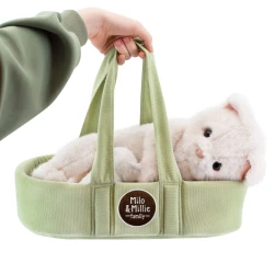Milo&Millie Plüschkatze Millie in einer grünen Tasche 40 cm