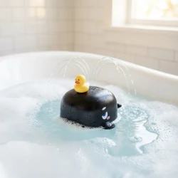 Wasserspielzeug „Schwarzer Wal“