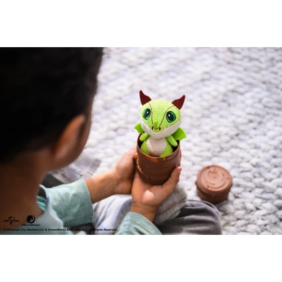 Drachenzähmen leicht gemacht Plüschdrachen im Fass