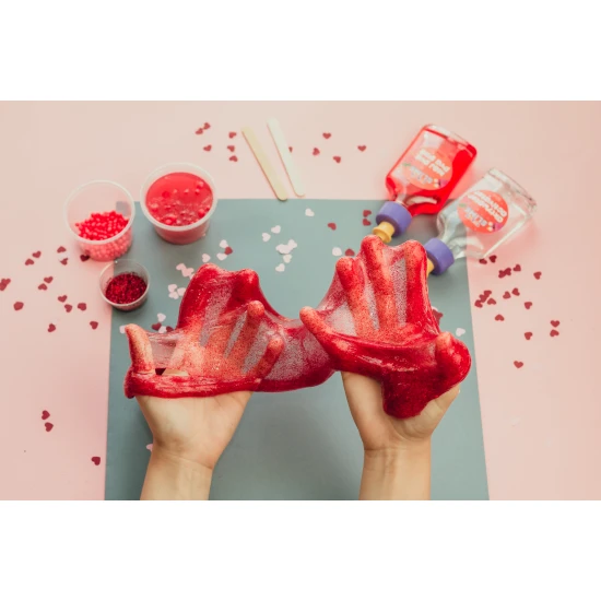 DIY Slime Kit zur Herstellung von Erdbeerschleim für Kinder. XL-Set. Stelle deinen eigenen Schleim her.