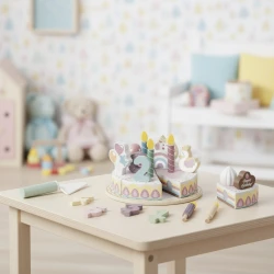 Geburtstagstorte mit Kerzen