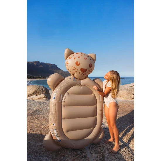 Aufblasbarer brauner Leopard