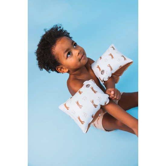 Aufblasbare Swim Essentials Brown Leopard-Fäustlinge für Kinder, ideal zum Schwimmen im Pool und am Meer
