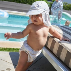 Bademode für Babys mit UPF 50+ Dino