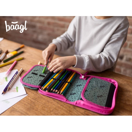 Federmäppchen mit Flamingo-Motiv, mit praktischen Schlaufen und einem Fach für Kleinteile.