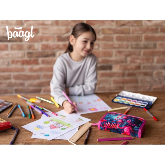 Federmäppchen mit Flamingo-Motiv, mit praktischen Schlaufen und einem Fach für Kleinteile.