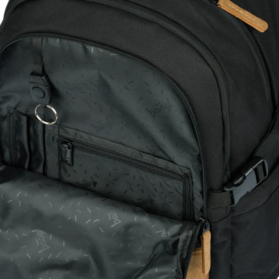Skate Darkness Schulranzen - ergonomischer Rucksack mit Skateboard-Gurten, reflektierenden Elementen und Laptopfach