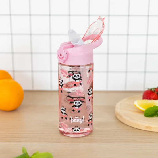 Tritan-Trinkflasche mit Strohhalm Panda 500 ml, BPA-frei, praktisch und robust für Schulkinder und Sportler.
