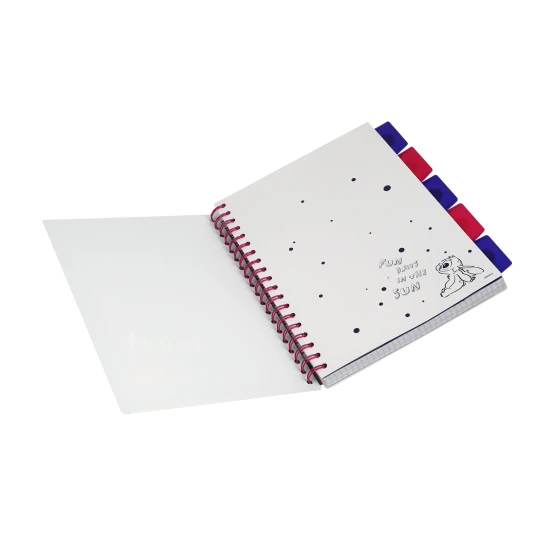 Notizblock B5 Stitch Schwarz mit bunten Lesezeichen und einem fröhlichen Motiv der Disney-Figur Stitch