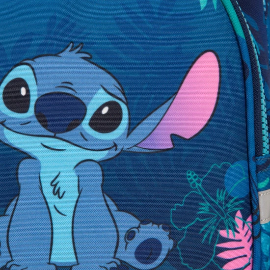 Blauer Kinderrucksack von Toby Stitch mit verstellbaren Schultergurten und Sicherheitspfeife.
