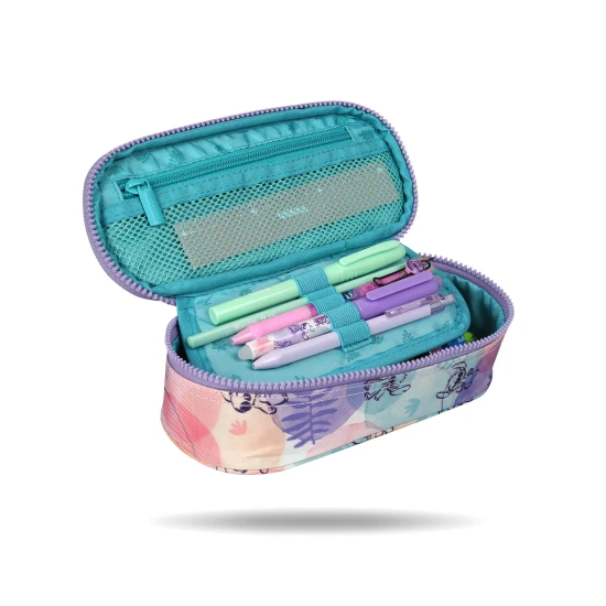 Campus Stitch Pastel Federmäppchen – ein praktischer Organizer mit Gummibändern für Schreibwaren und einer Netztasche mit Reißverschluss.