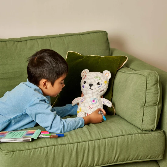 Kreativer Artie der Teddybär zum Ausmalen mit abwaschbaren Stiften