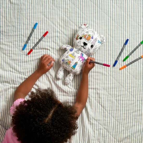 Kreativer Artie der Bär: Märchen zum Ausmalen mit abwaschbaren Stiften