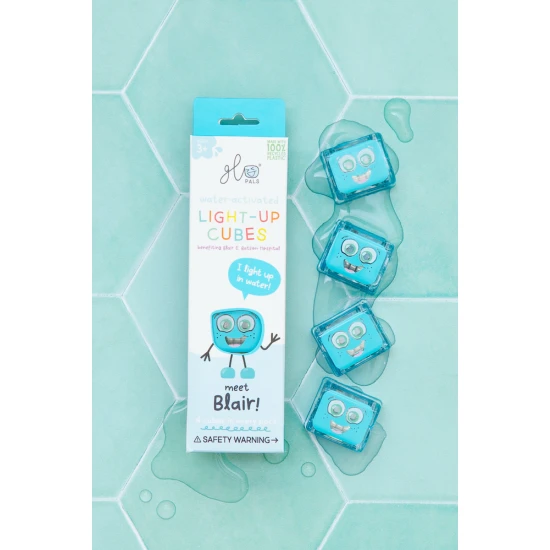 Glo Pals Sensory Glowing Cubes Blair, leuchtende Würfel für das Bad für Kinder, leuchten im Wasser.