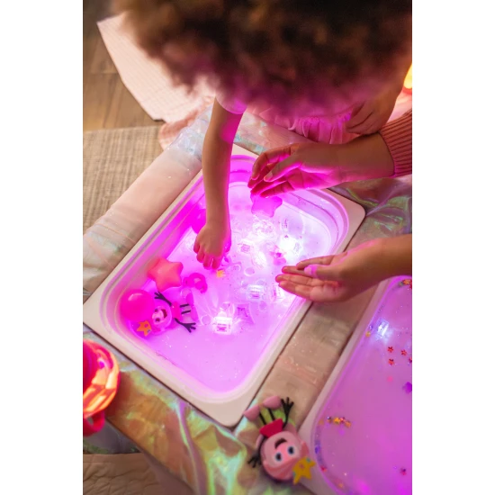 Glo Pals Sensory Glowing Cubes Princess, leuchtende Würfel für das Bad für Kinder, leuchten im Wasser.