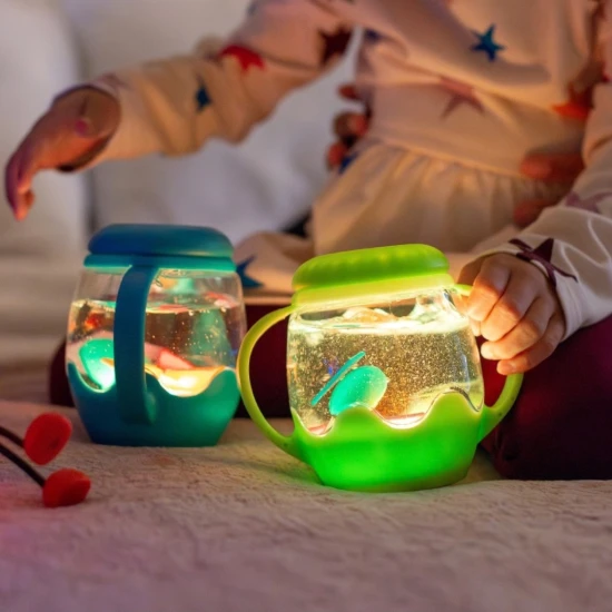 Geschenkset Mini-Flasche Blue von Glo Pals – Leuchtfläschchen mit 5 Silikonformen
