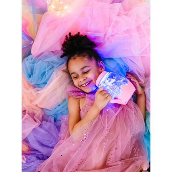 Glo Pals Sensory Bottle Bubble Gum: ein leuchtendes Spielzeug für Kinder mit rosa Design.