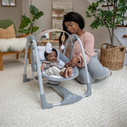 Umwandelbare Reiseschaukel mit Melodie Bella Teddy™ 0M+ bis 9 kg Umwandelbare Reiseschaukel mit Melodie Bella Teddy™ 0M+ bis 9 kg