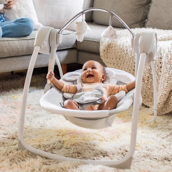 Schaukel mit Melodie Cuddle Lamb 0M+ bis 9 kg Ingenuity 12184-3