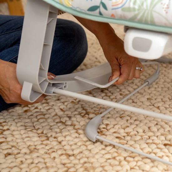 Vibrierende Wippe 3-in-1 Keep Cozy™ Madi™ 0M+, bis 18 kg Ingenuity 17498-1