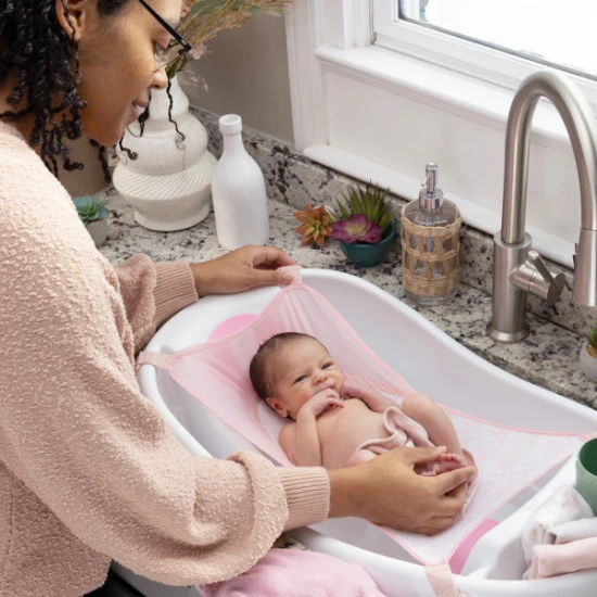 Badewanne Comfy Clean™ Deluxe rosa Ingenuity 17138-4