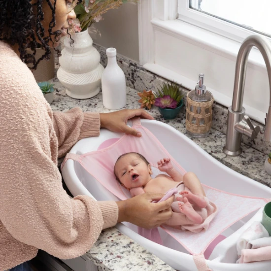 Badewanne Comfy Clean™ Deluxe rosa Ingenuity 17138-4