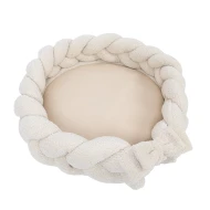 Rundes Babynest mit Schutzzopf und Spielmatte Bearly