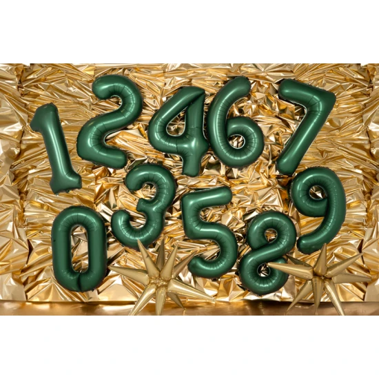 Edler Ballon zum 9. Geburtstag – Flaschengrün in der Hauptrolle