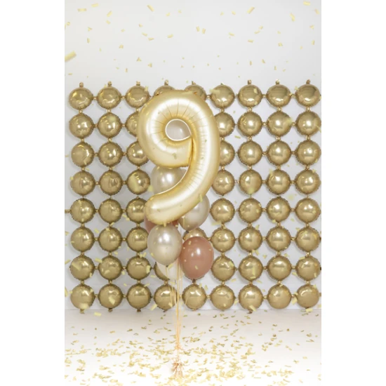 Eleganter Ballon zum 9. Geburtstag – mit goldenen Sternen