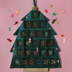 Adventskalender Weihnachtsbaum Wand