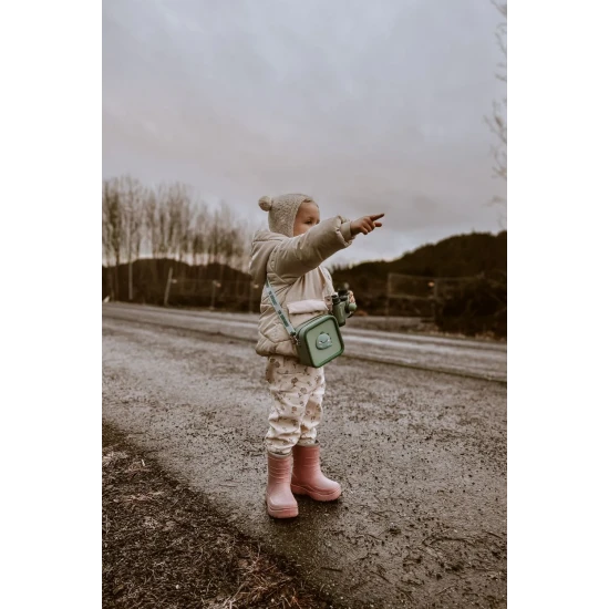 Silikontasche zum sicheren Transport der Kamera.