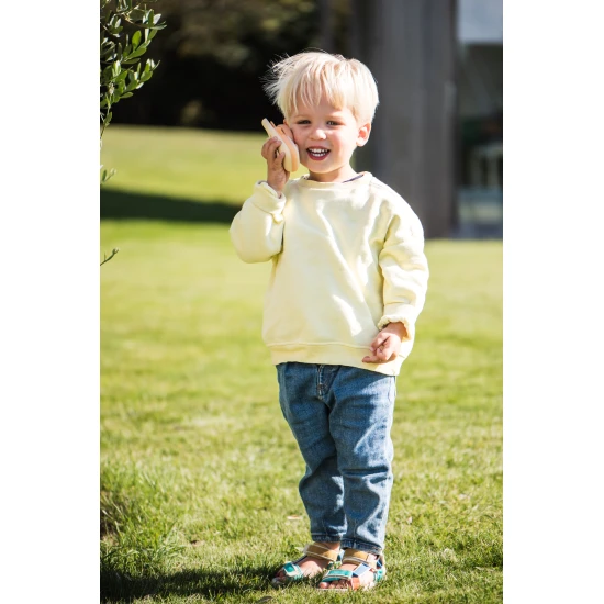 Das Kinderradio-Set von Zoofamily enthält 2 Radios.