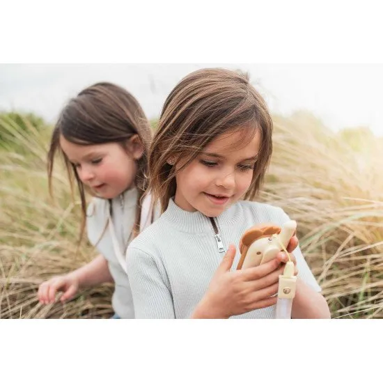 Das Kinderradio-Set von Zoofamily enthält 2 Radios.