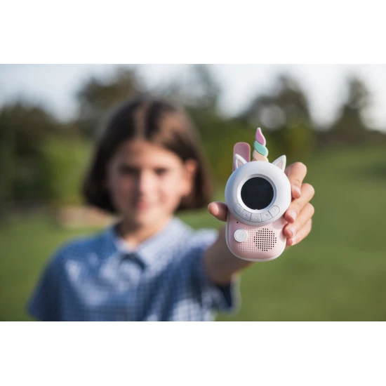 Das Kinderradio-Set von Zoofamily enthält 2 Radios.