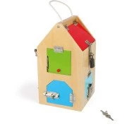 Ein Haus mit Schlössern