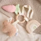 Holzring mit drei abnehmbaren Spielzeugen Hase Fine Bieco Holzring mit drei abnehmbaren Spielzeugen Hase Fine BIECO_16000306