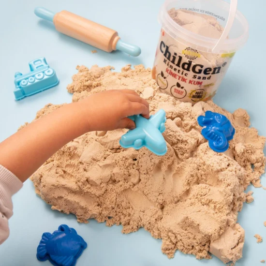 ChildGen Zaubersand im Eimer Natur 500 g – natürlicher, antibakterieller und duftender kinetischer Sand für Kinder.