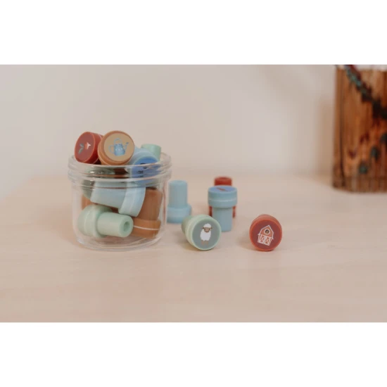 Selbstfärbende Stempel von Little Dutch mit Bauernhofmotiven: Schafe, Hühner, Traktoren und mehr.