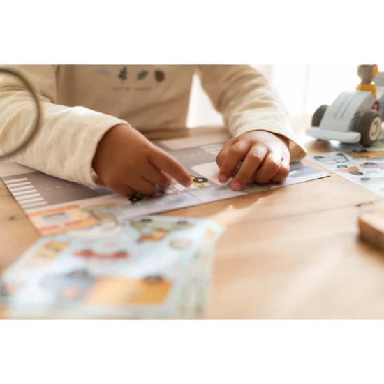 Buch mit Aufklebern Transport Jim