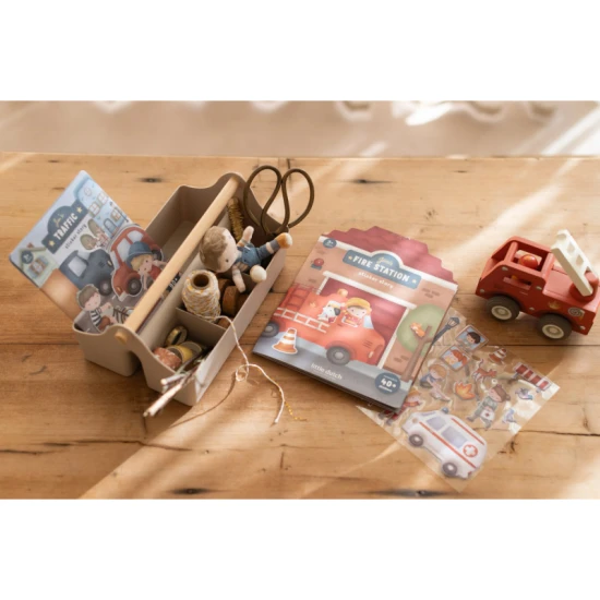 Buch mit Aufklebern Feuerwehr