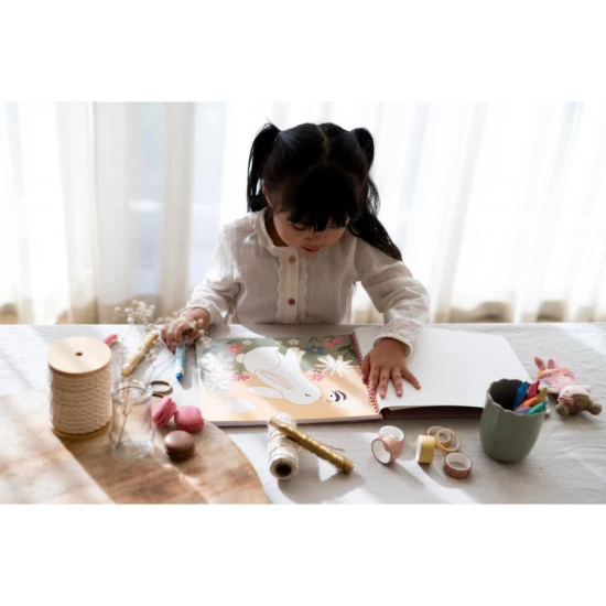 Buntstift-Malvorlagen Garten Rosa