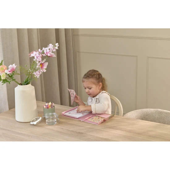 Rosa Feengarten Aquarell- und Sticker-Malbuch