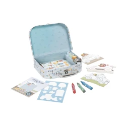 Kreatives Set in einem Jim-Koffer